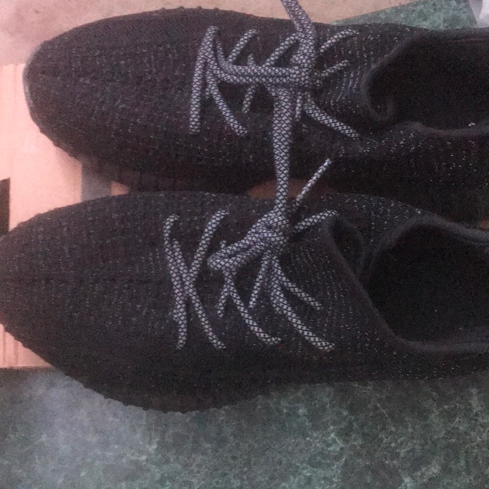 Yeezy 350 v2 reflective
